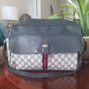 Vintage Gucci "Schoolbag" Crossbody Bag